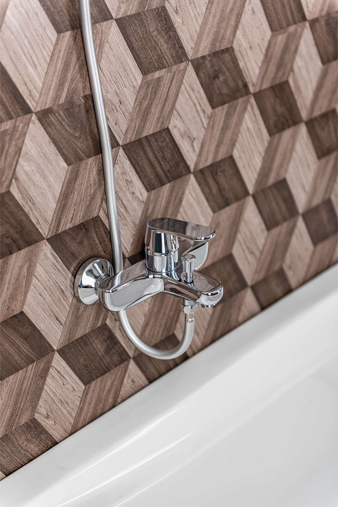 Value Padova Bathtub Mixer – Chrome – VT 4021