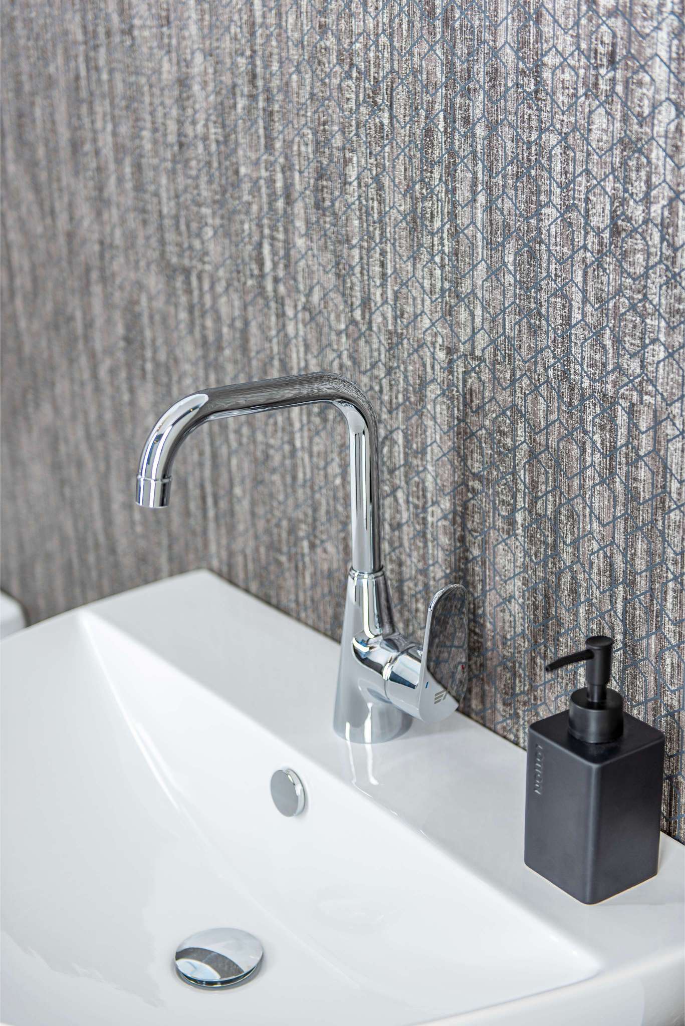 Value Verona High Basin Mixer – Chrome – VB 5015