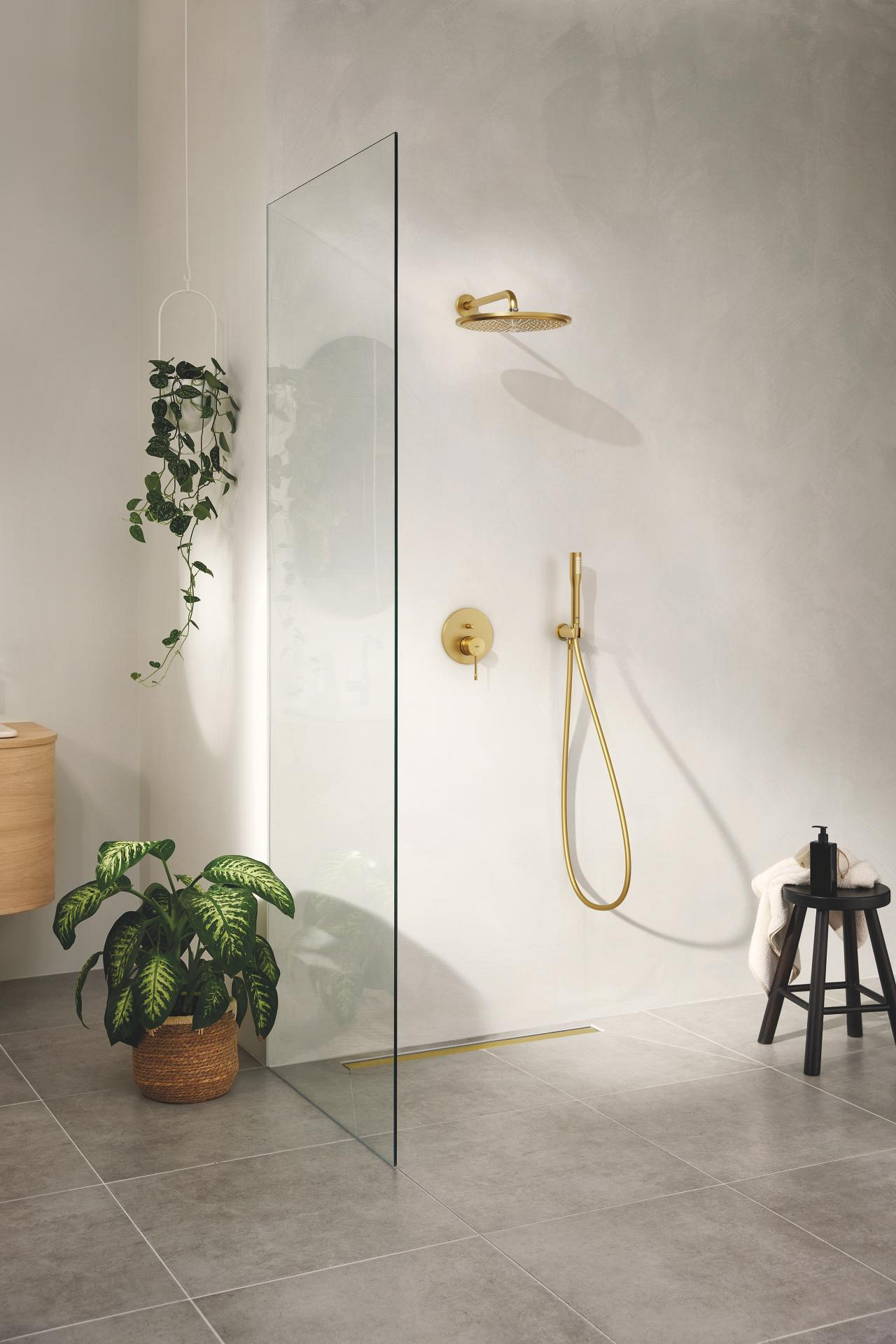 Grohe Rainshower Wall union with integrated shower holder Matte Gold 26658GN0